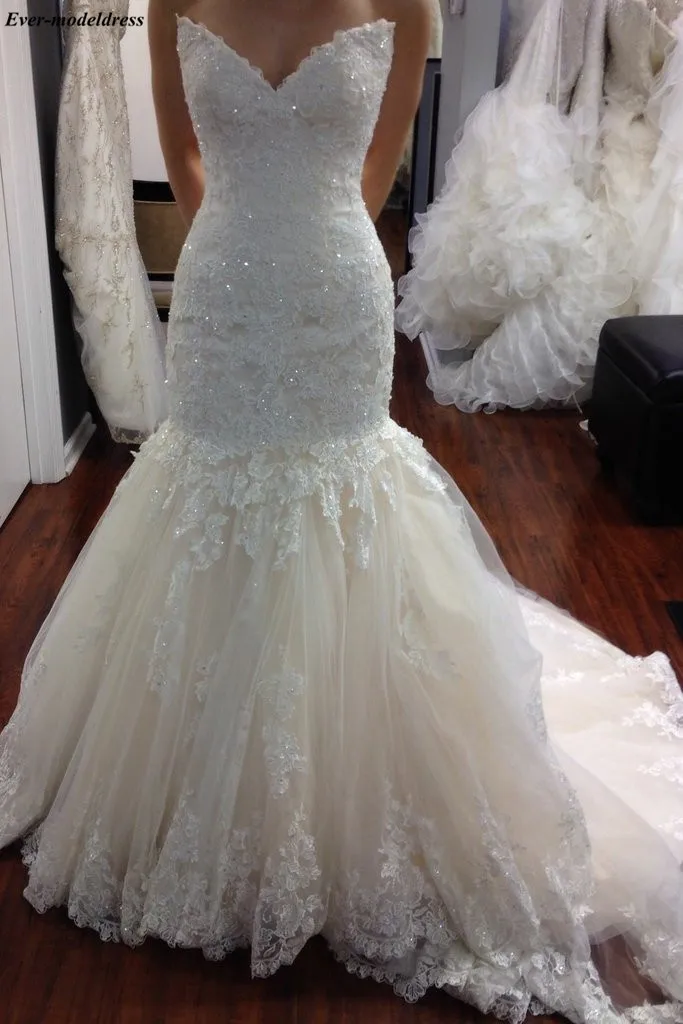 

Real Mermaid Wedding Dresses 2019 Lace Appliques Beaded Lace Up Back V-Neck Sweep Train Elegant Bridal Gowns Robe De Mariee