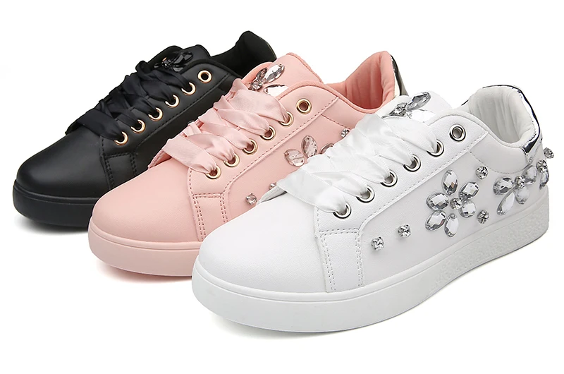 YWEEN Brand New Women Flat Shoes Women Pearl Espadrille Soft Leather Rhinestone Sneaker Shoes Female Round toe loafers