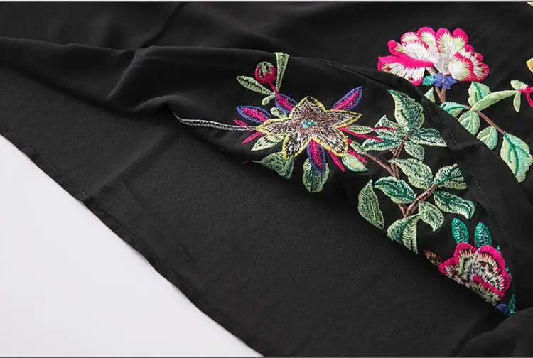 Женское винтажное платье embroo mill черное/розовое большого размера с цветочной