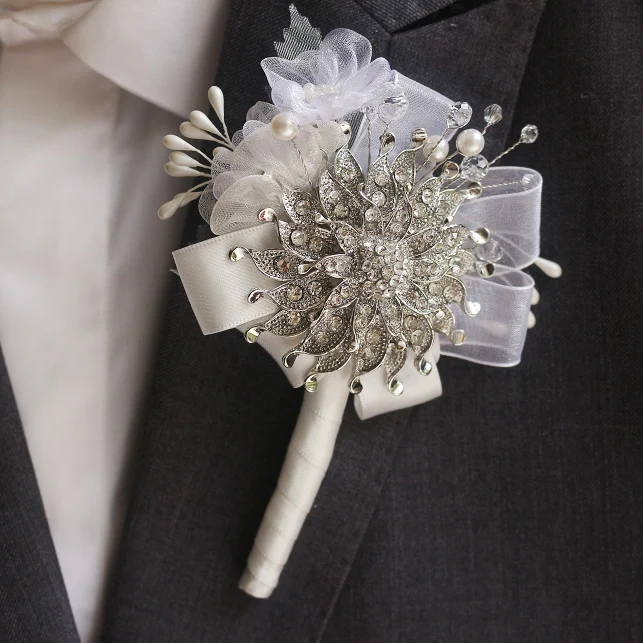 

Handmade groom corsages, bestman lapel flowers,silver brooch & chiffon crystal pearl wedding tuxedo accessories groom boutineer