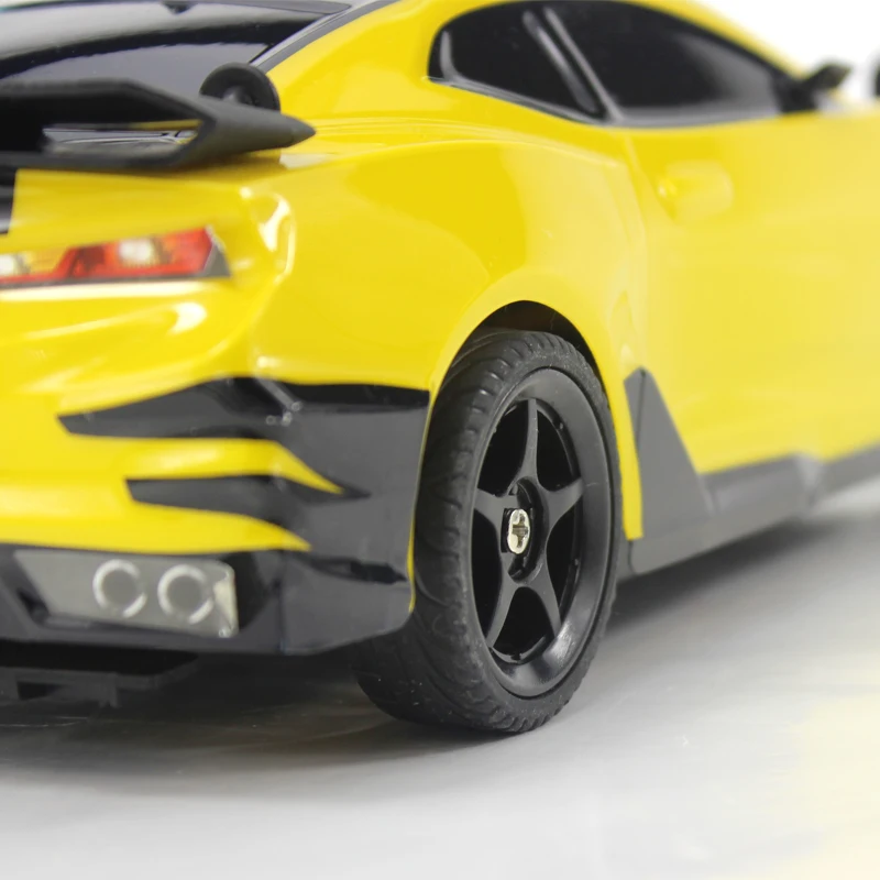 RC автомобиль высокая скорость 4CH дрейф гоночный автомобиль 1:18 автомобиль с дистанционным управлением 2,4G внедорожный автомобиль Электронный Детский Рождественский подарок и игрушки