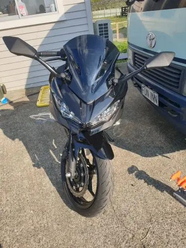 Для Kawasaki Ninja 400- мотоцикл Высокое качество PC пластик лобовое стекло дефлекторы ветра с кронштейном
