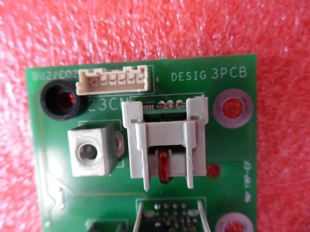 Новые оригинальные товары PBE45V4B15 DESIG 3PCB|desig| |