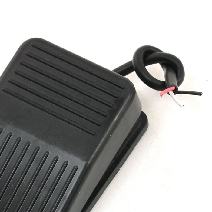 220V 10A SPDT нескользящей пластиковой мгновенный Электрический Мощность педаль |