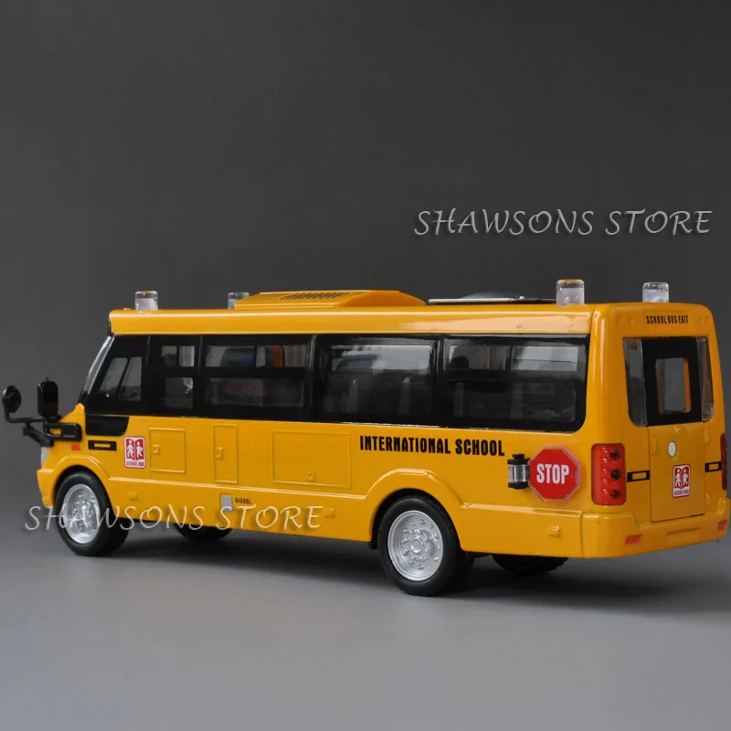 1:32 Diecast металлические игрушечные модели автомобилей желтый школьный автобус