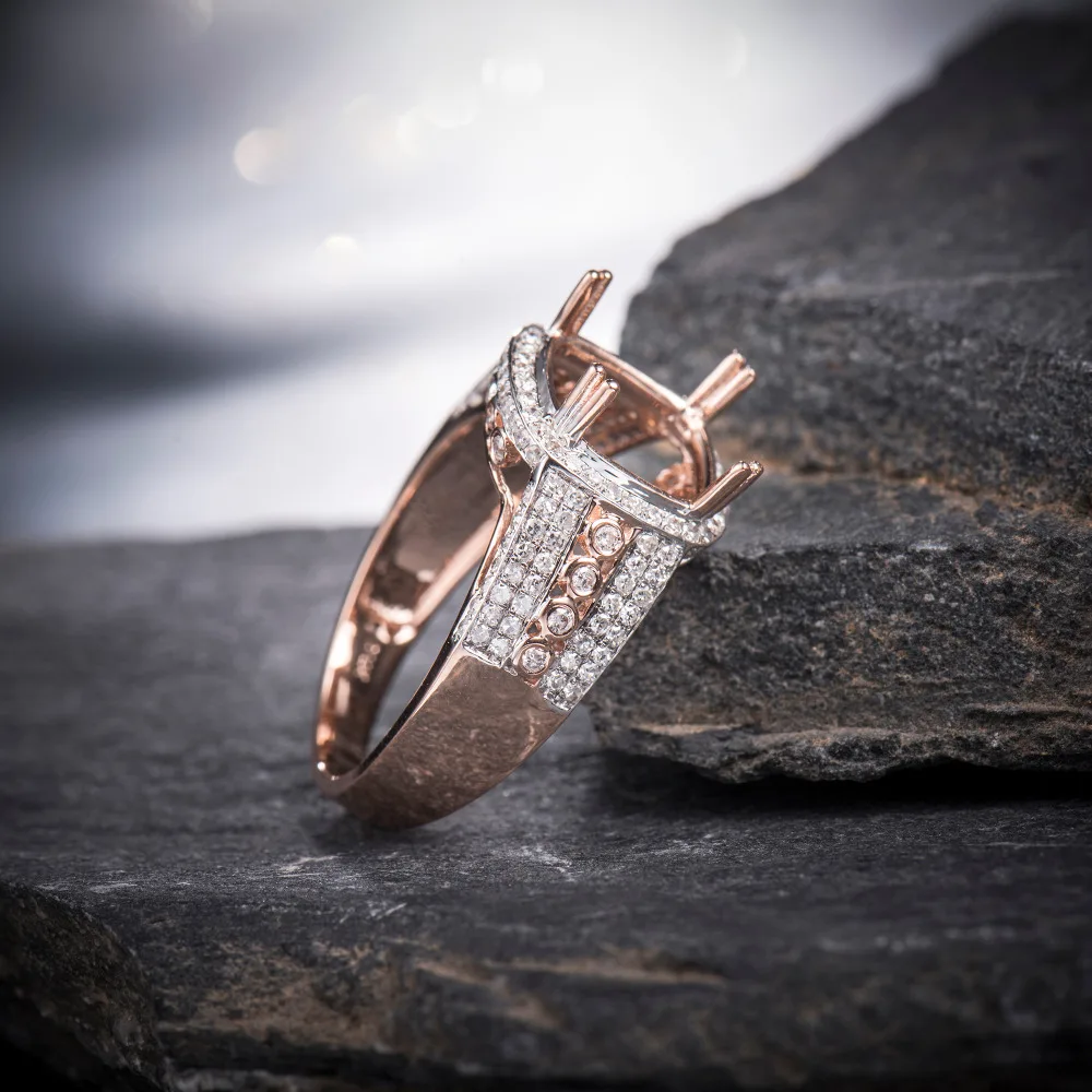 Кольцо LOVERJEWELRY из розового золота 18 карат с инкрустацией натурального бриллианта