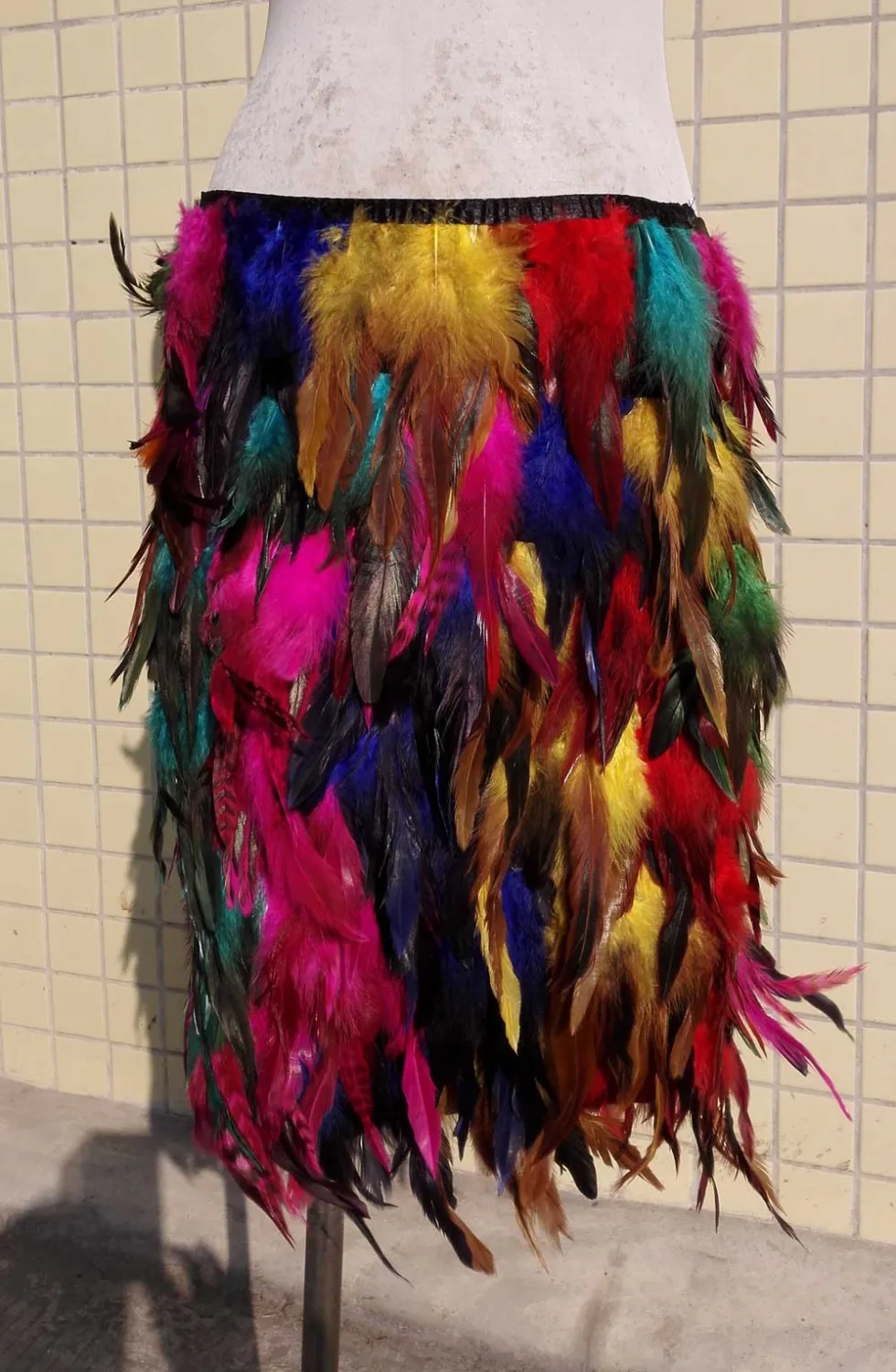 Бесплатная доставка 45 см многоцветный петух перо юбка двухслойная ткань