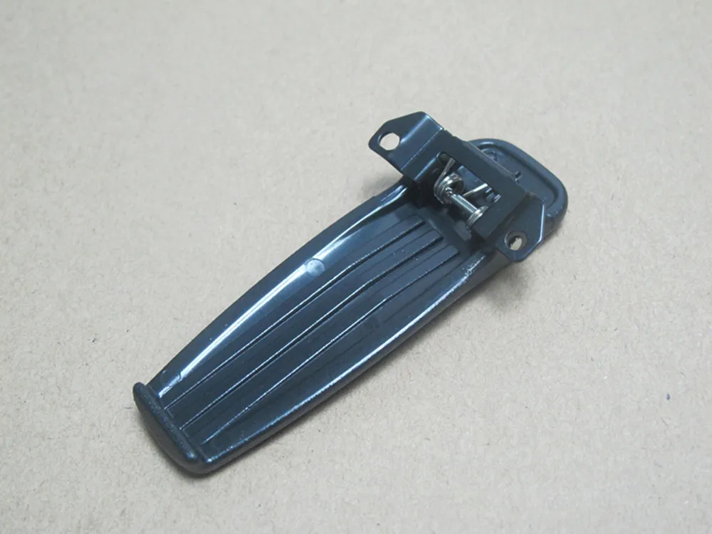 

OPPXUN 5PCS Battery back CLIP for HYT handheld radio TC500S,TC610,TC700,TC585,TC620 walkie talkie clip