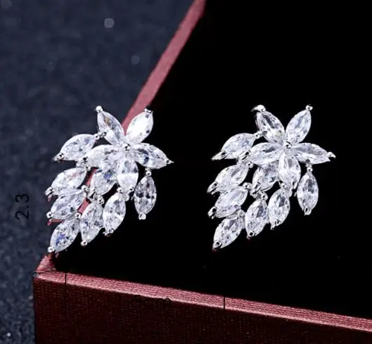Silver Гипоаллергенные ювелирные изделия, серьги с кристаллами CZ, серьги-гвоздики в виде цветка розы, Серьги серебряного цвета для женщин, низкая цена - Окраска металла: Silver