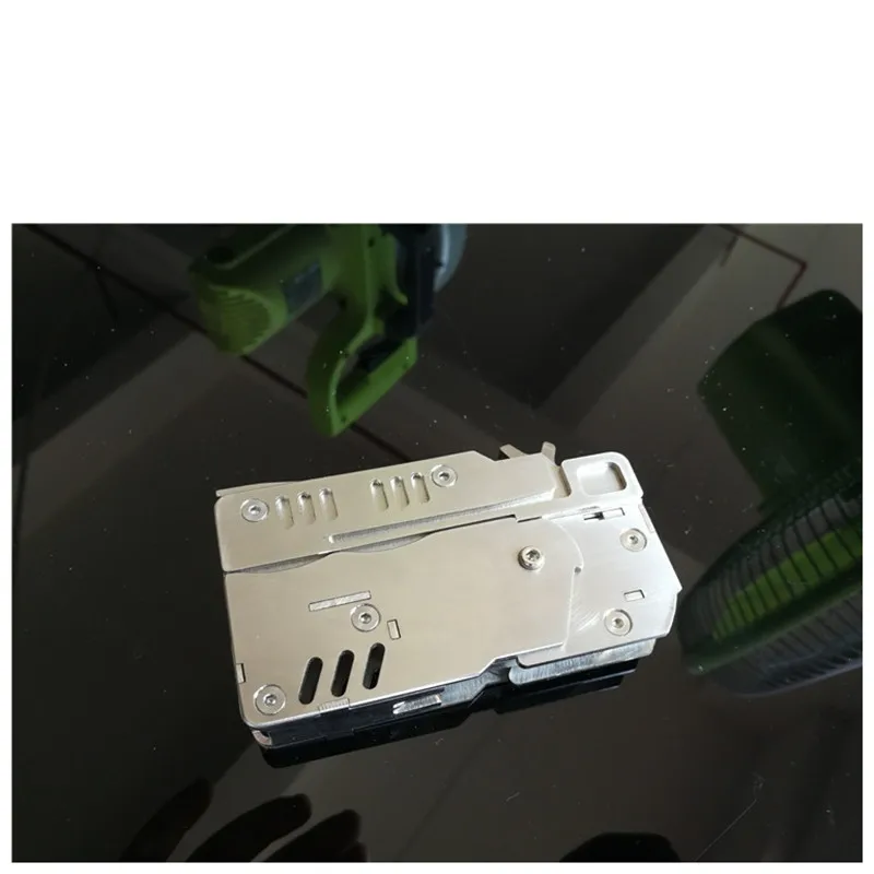 Тринадцать раундов Seiko Нержавеющая сталь складной пистолет с резиновой лентой