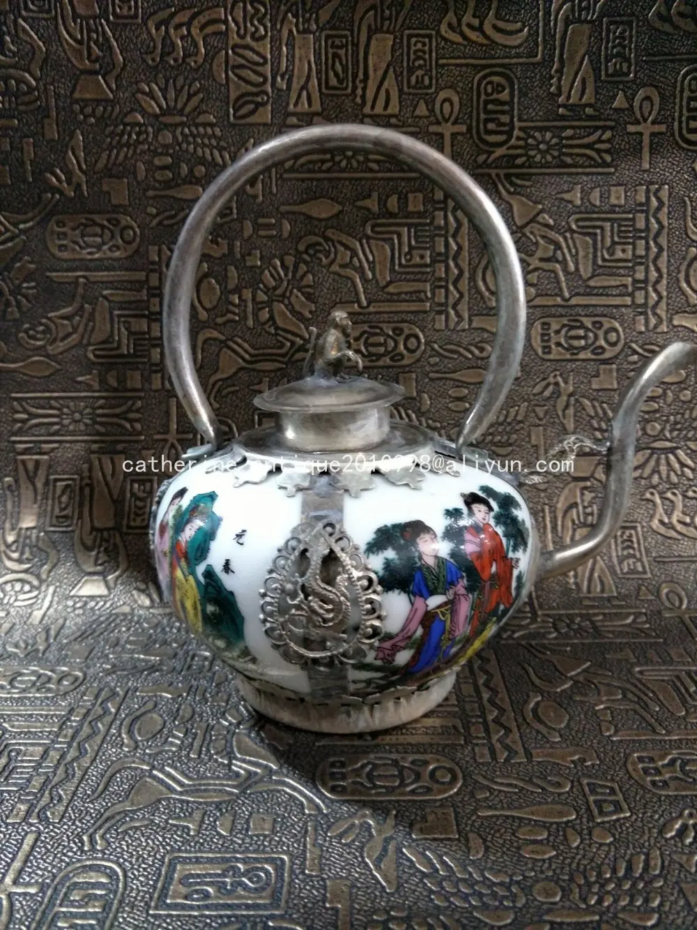 

Очень яркий серебряный чайник, красивый, с отметкой, бесплатная доставка