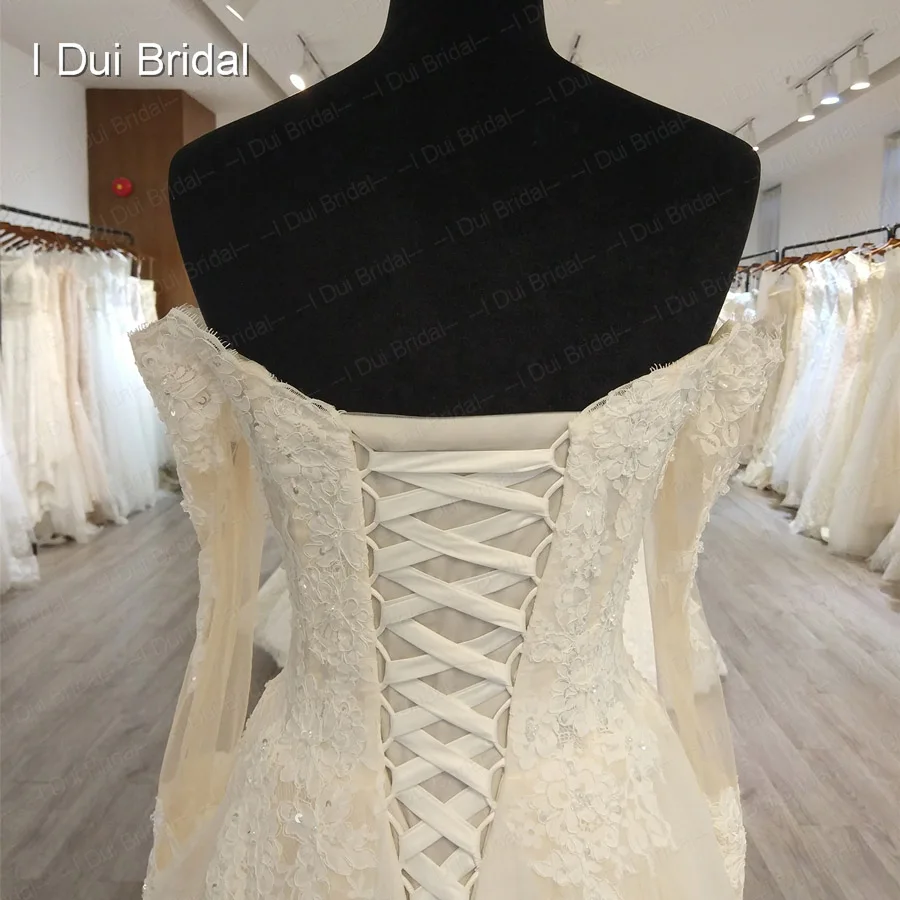 Off Shoulder Long Sleeve Wedding Dress A line Lace Appliqued Beaded Bridal Gown Factory High Quality Custom Made