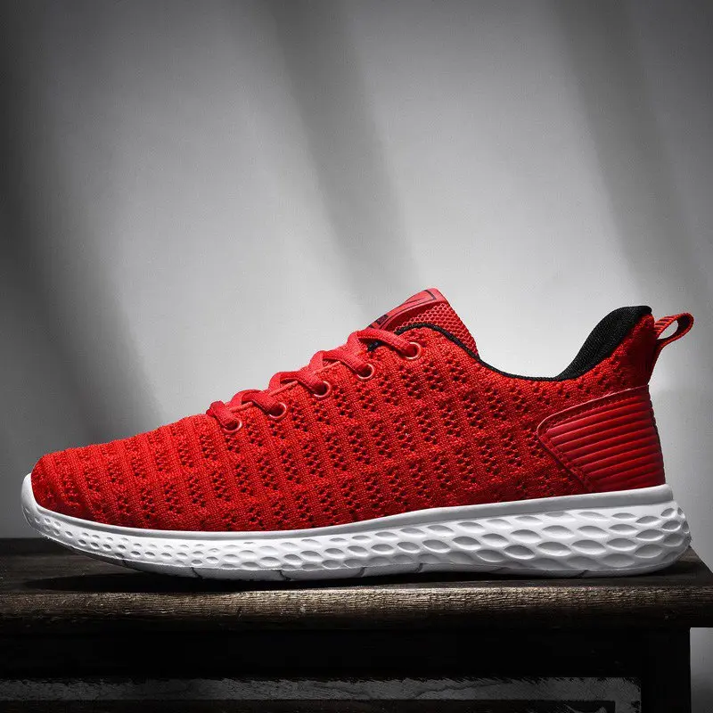 Стильная Всесезонная спортивная обувь для мужчин дышащая легкая черные мужские