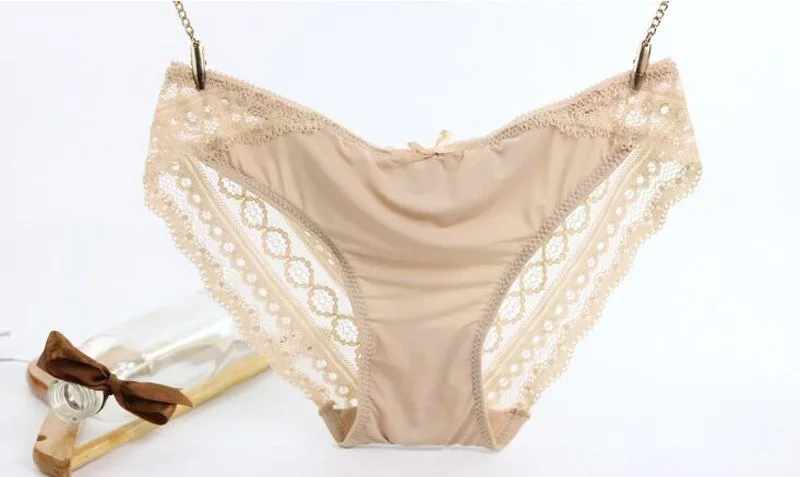 New Arrival Women's Sexy Lace Panties Seamless Panty For Female Brand Design Briefs Thong Underwear M L Size UN70027+35