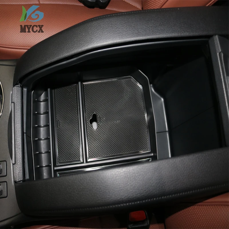 2018 Car Center Console Tray Storage Case Armrest Organizer Box For Toyota Highlander Kluger 2015 2016 2017 2018 Accessories