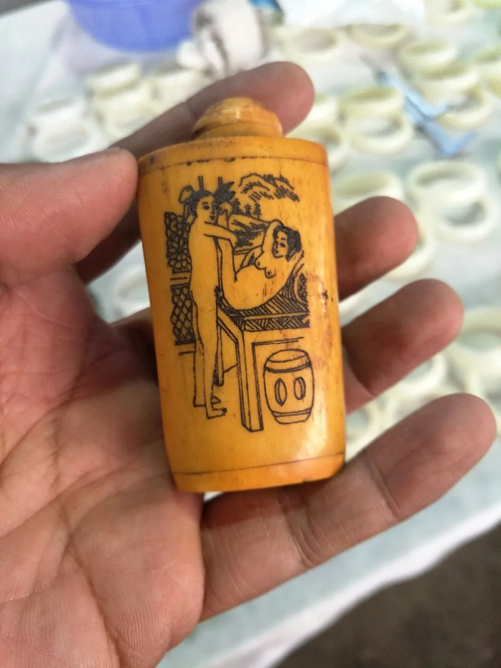 Редкий династии Цин bone snuff бутылка, любовь,#01, ручная роспись