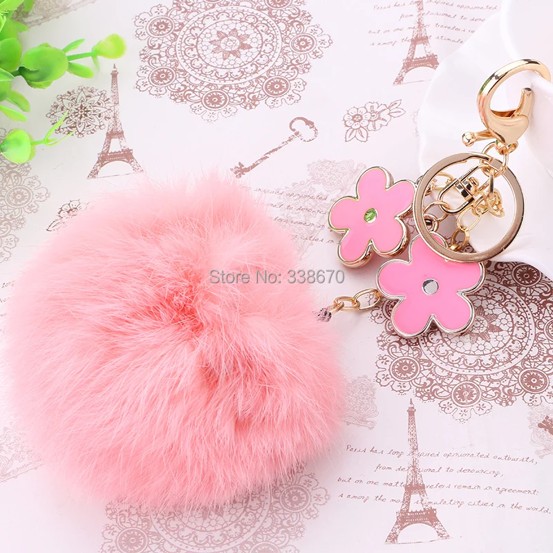 

Novelty Creative Clover really rabbit fur ball Crystal keychains Furry key chain women handbag keyring charm bag Jewelry gift