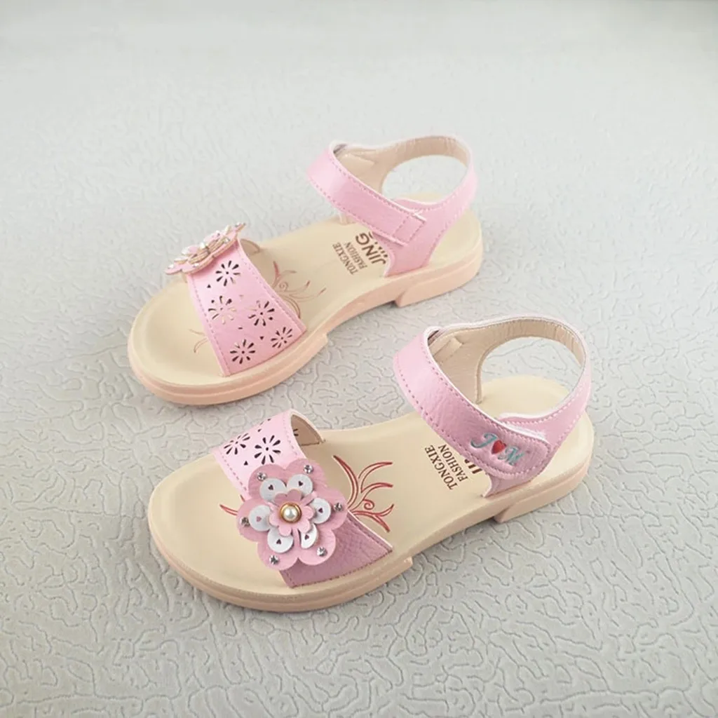 Сандалии для девочек 2019 летние сандалии маленьких цветочный жемчуг стандартная