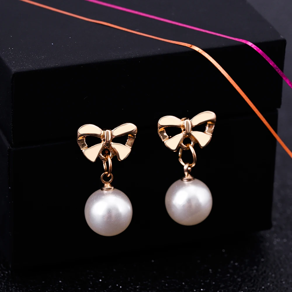 Модные серьги гвоздики с искусственным жемчугом FAMSHIN жемчужные бантом