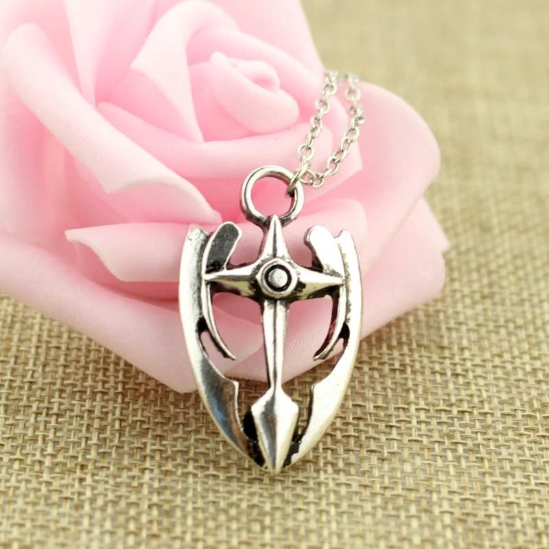 Ожерелье мужское классическое ювелирное изделие с кулоном в виде креста