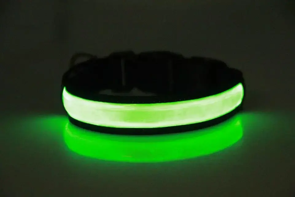 Ошейник USB кожа со светоотражающим эффектом светодиодный решетки ошейник для домашних животных безопасности Перезаряжаемые блеск Рождество вечерние световой Щенок Ошейник Поводок для питомца собаки