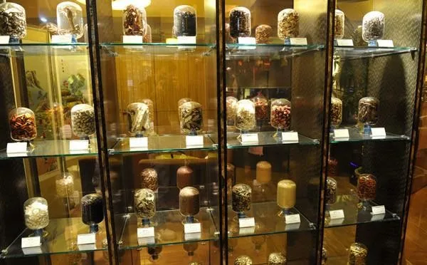 Мужской тоник для экстракции натуральных диких механических трав улучшает