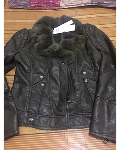 Новые зимние для женщин Короткие плюс бархат PU искусственная кожа застежка куртки с енота меховой воротник женский черный армейский зеленый пальто для