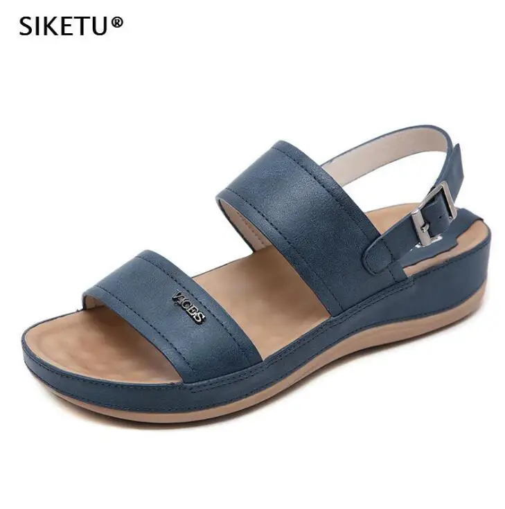 Beach flip flops shoes woman summer sandals woman's shoes sajdals platform with high heel and wedge with a pair of sandals c420