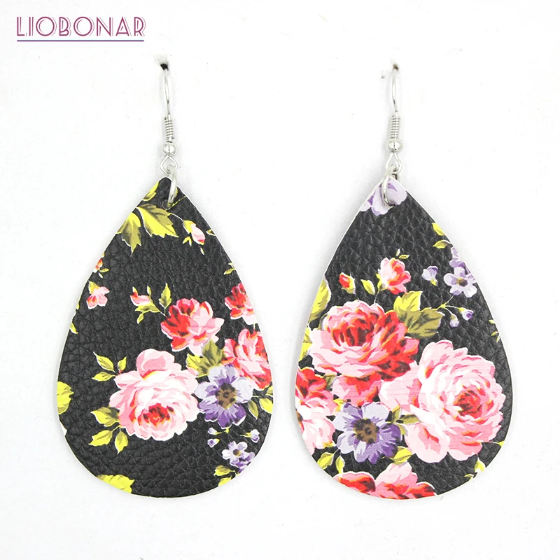 

Nice Teardrop Earrings Rose Flower Printed Leather Earrings Lightweight Leather Bohemian Earrings For women ladies young girls