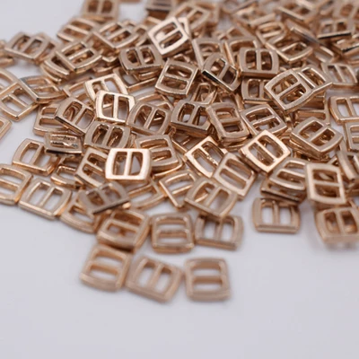style 1 gold 20/50/100 шт. мини кукла Пояс Пряжка кукольная одежда; аксессуары для 1/6 BJD Blyth Azone Кукла Барби Кукла licca аксессуары - Цвет: style 1 gold