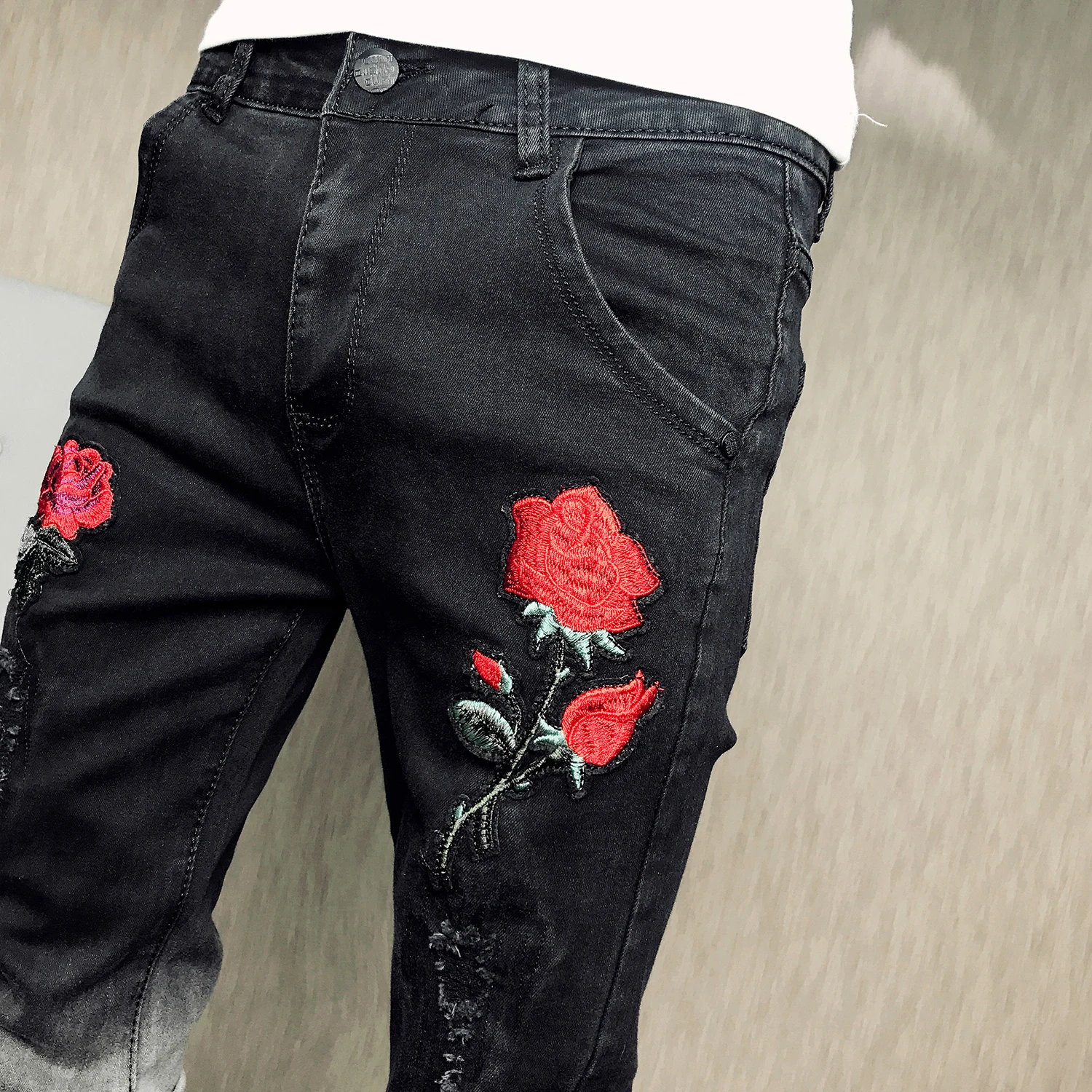 

New Arrival Men's Rose Embroidered Slim Jeans Patchwork Fashion Hole Hit Color Jeans Pencil Pants