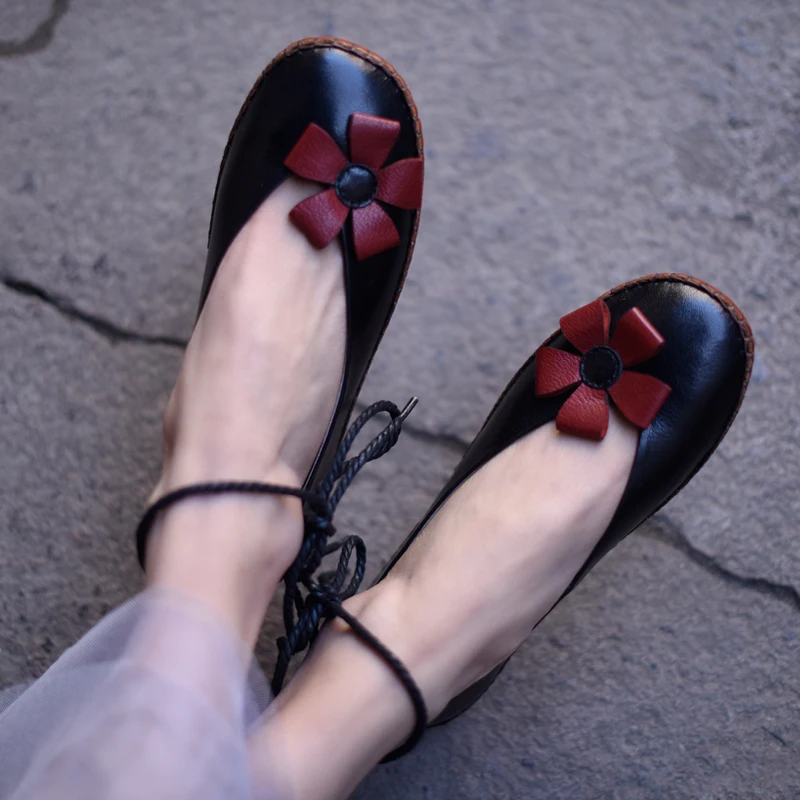 

Artmu Sweet Flower Shallow Mouthe Women Shoe Sheepskin Flat Shoes Genuine Leather Soft Sole Handmade Shoes 9703-17