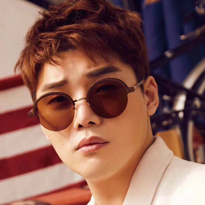 Солнцезащитные очки женские Круглые черные в ретро стиле дизайнерские