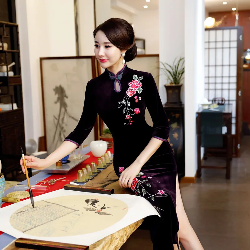 Вышивка цветочный женский длинный Qipao размера плюс 3XL 4XL Осень бархат Тонкий Cheongsam элегантный китайский стиль вечернее платье