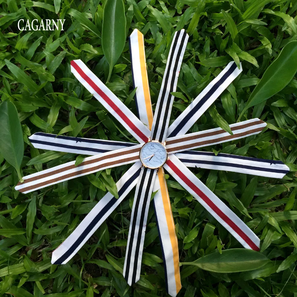 Повседневные брендовые наручные часы с камнями водонепроницаемые кварцевые