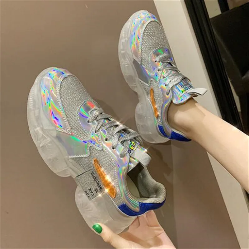 Женские кроссовки на платформе увеличивающие рост с тройной подошвой и