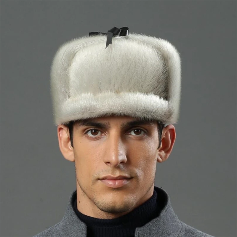 Goede IANLAN Deluxe Mannen Russische Stijl Real Sea-Leeuw Bont Bommenwerper Hoed Full-pelt Zee-Leeuw Furskin Piekte Caps Solid Winter Hoed Cap IL00244