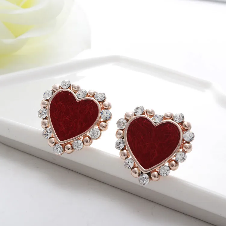 2014 New Design Fashion Jewelry alloy+rhinestone heart love Simple Stud Earrings For Women |je_002 |