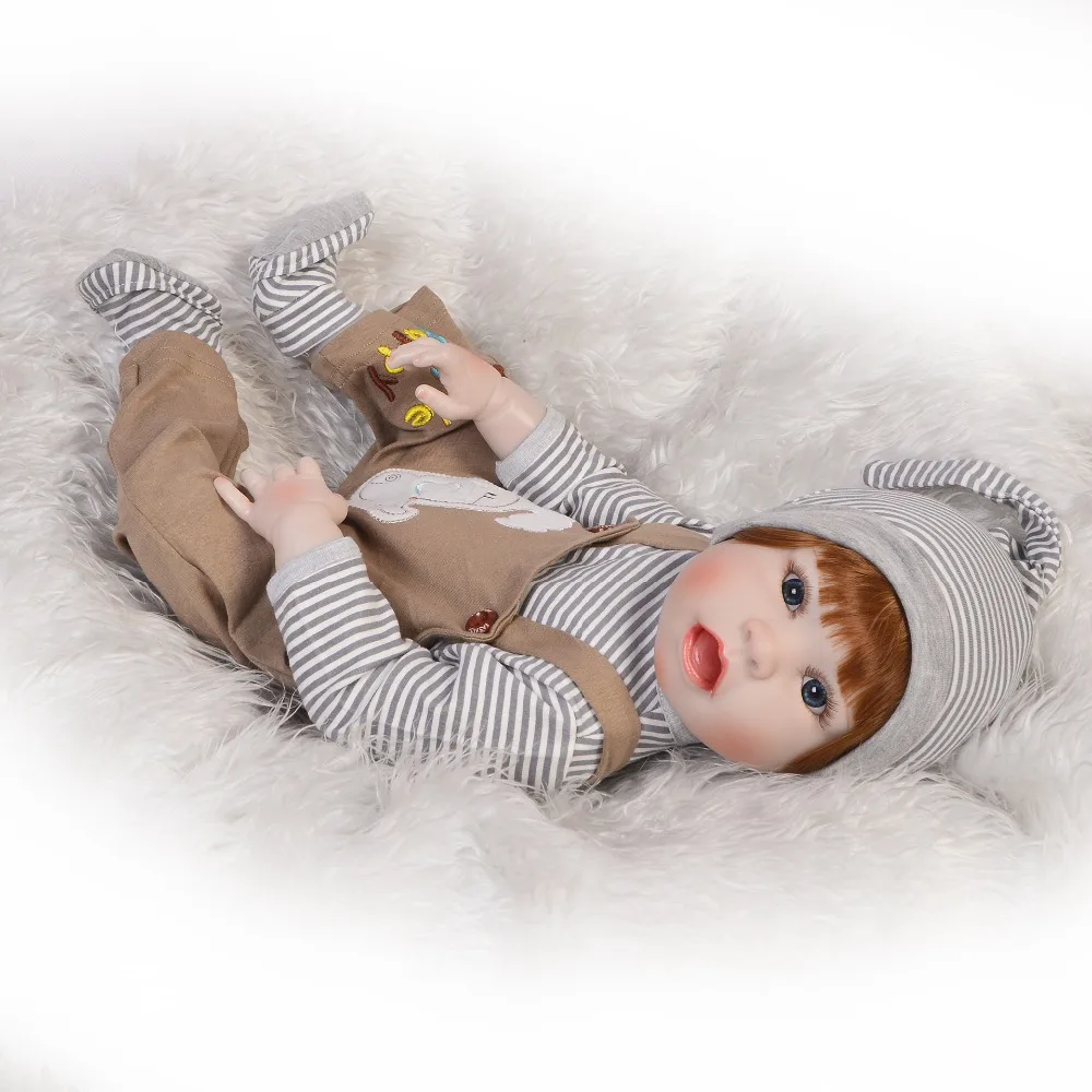 Настоящая кукла реборн Нетоксичная силиконовая Bebe Reborn Boy с 1 шт. подарок пустышка