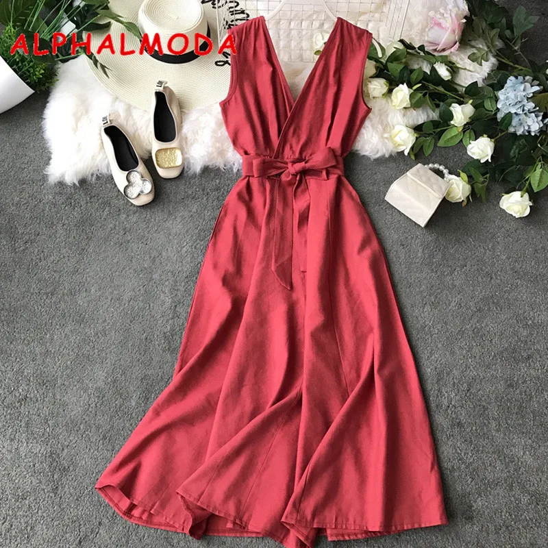 Женское платье с глубоким V образным вырезом ALPHALMODA завязкой бабочкой и поясом