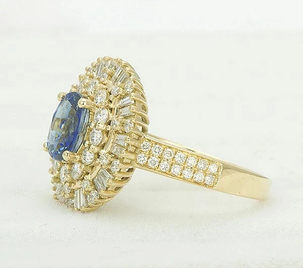 Рисунок 3 - Кольцо CaiMao из желтого золота