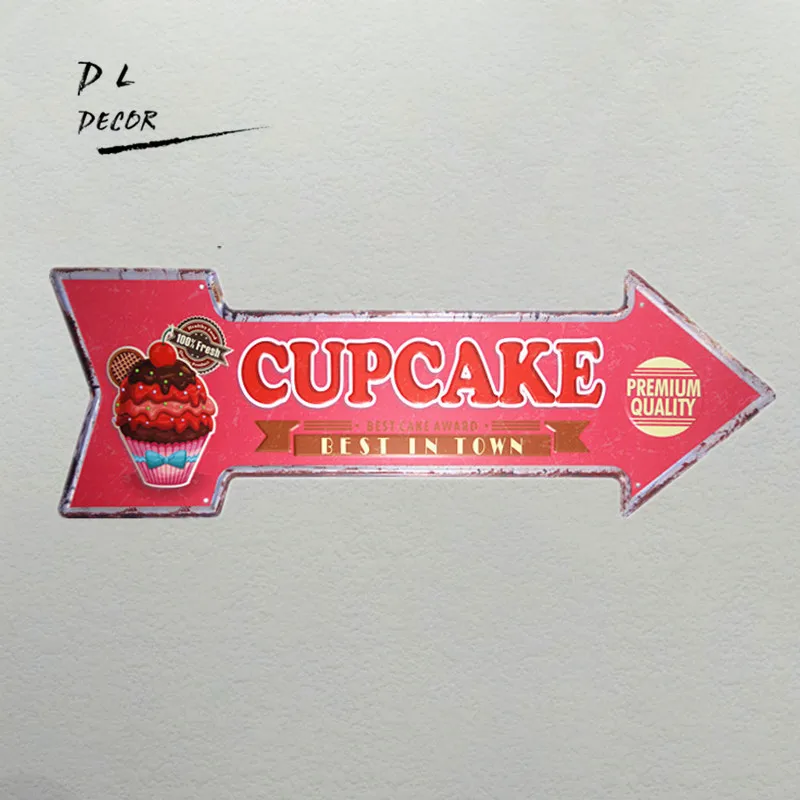 DL Cupcake east in town самодельный металлический знак со стрелами розовая настенная