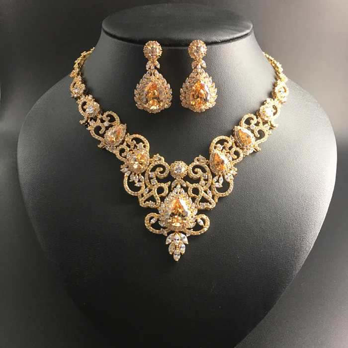 2019 new fashion retro palace noble V champagnel zircon necklace earring set wedding bride banquet dress jewelry free shipping | Украшения