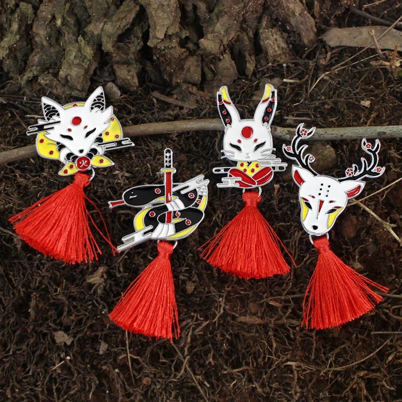 Брошь в виде животного с кроликом змеей лисой символом оленя Сики и