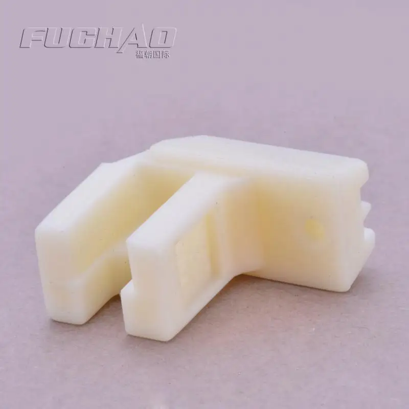 Бытовая швейная машина с невидимой молнией и пластиковой ножкой | Дом сад