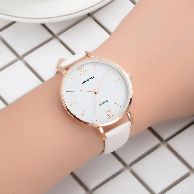 Часы наручные женские кварцевые с кожаным ремешком модные роскошные спортивные