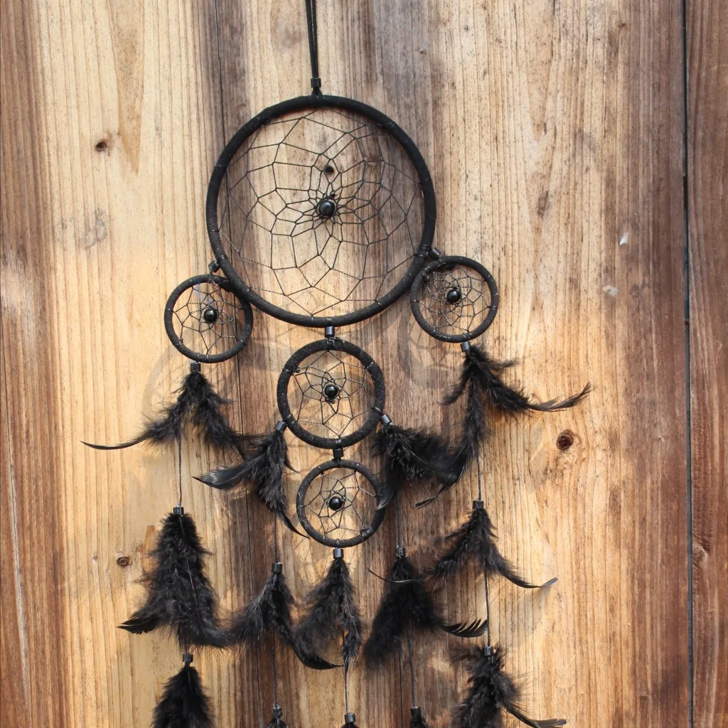 Ловец снов в индийском стиле подвесная многокольцевая серия черное перо