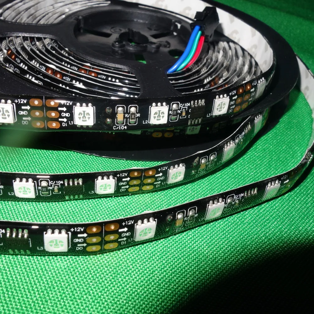 

IP65 full color with silicon coating 5m DC12V WS2811 240LEDs (16ixes/m) BLACK PCB led digital strip