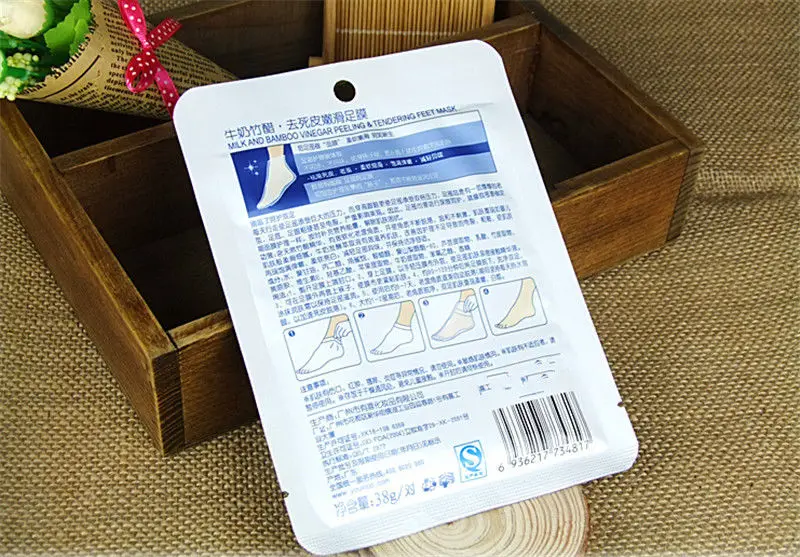 YANQINA 1Pcs Baby Foot Peeling Renewal Exfoliate Mask Remove Dead Skin Cuticles |