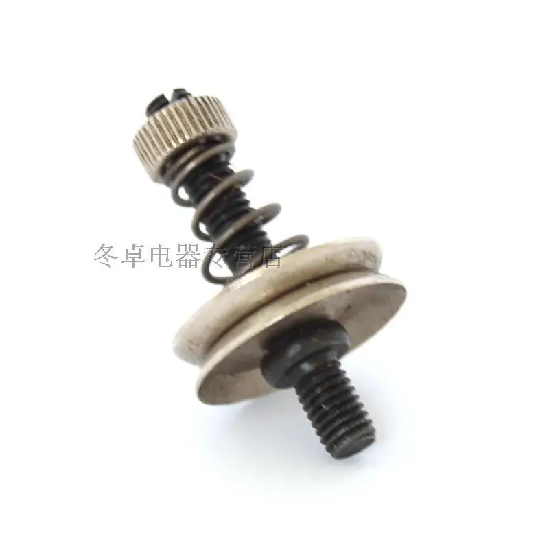 Зажим для натяжения резьбы закрывающий мешок запасные части швейной машины